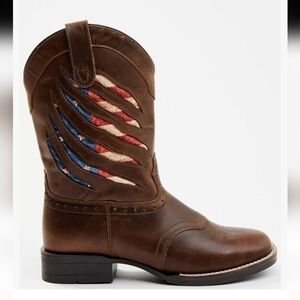 Cody James Boys' Ripped Flag Western Leather Boot Broad Square Toe Size 3D